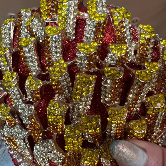 “Box of French Fries” 🍟 heavy crystal minaudiere clutch, red box with rainbow - Picture 14 of 16